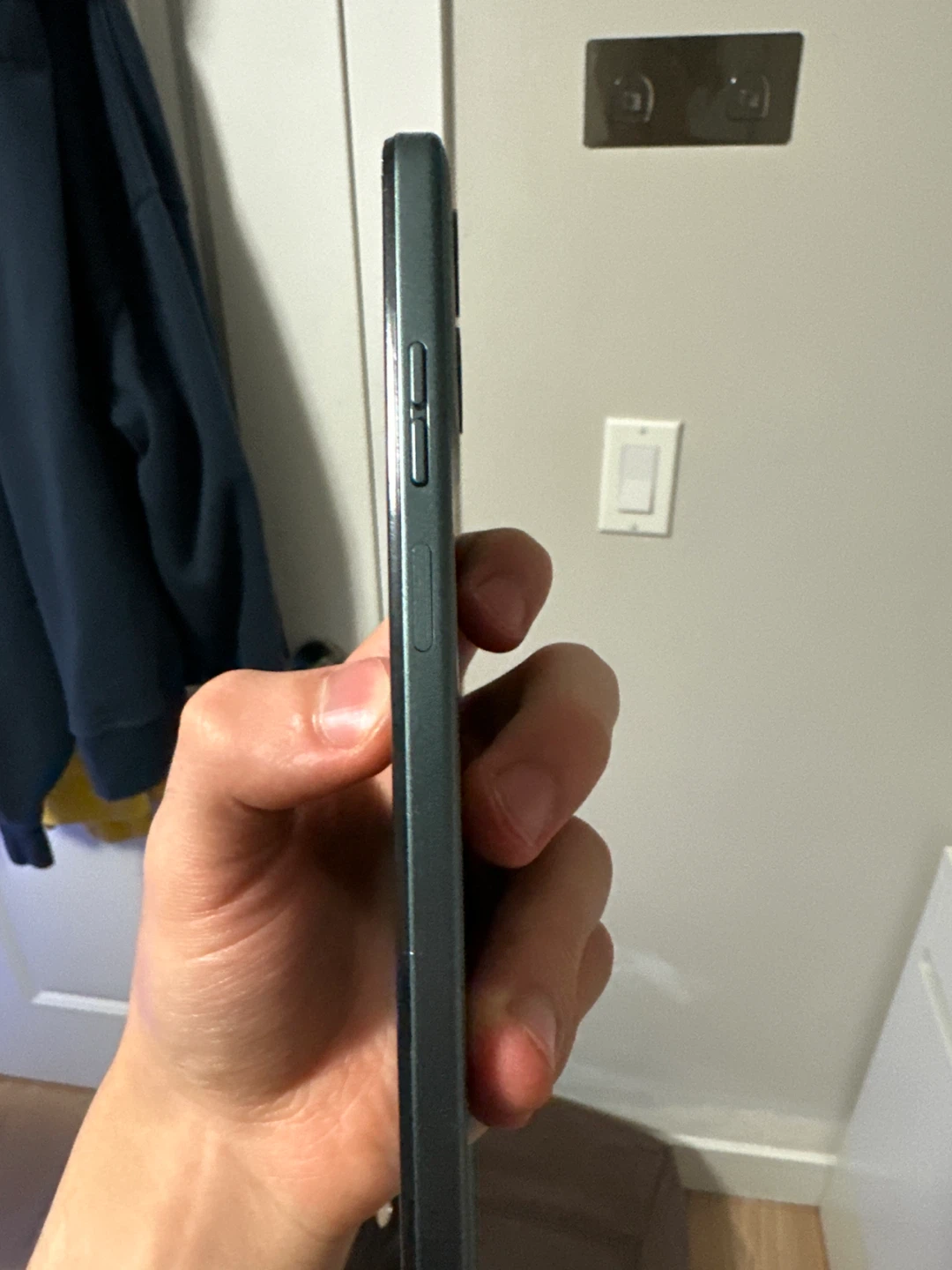 Motorola Moto G 5G - Cracked Screen - photo 5