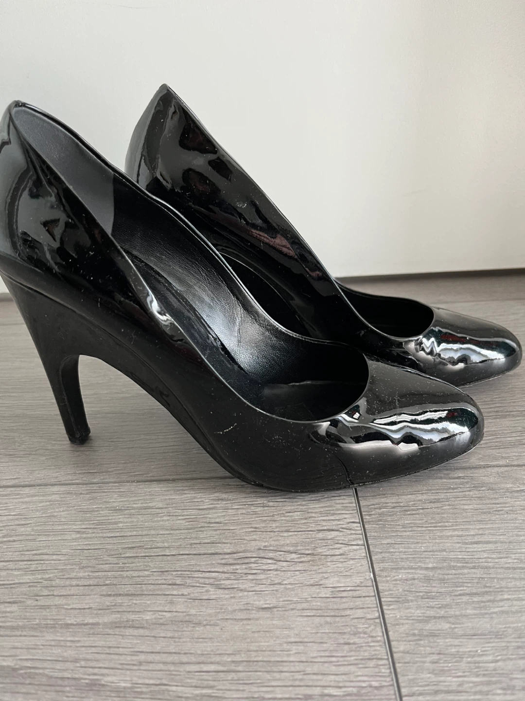 Miu Miu Black Patent Leather Heels - photo 2
