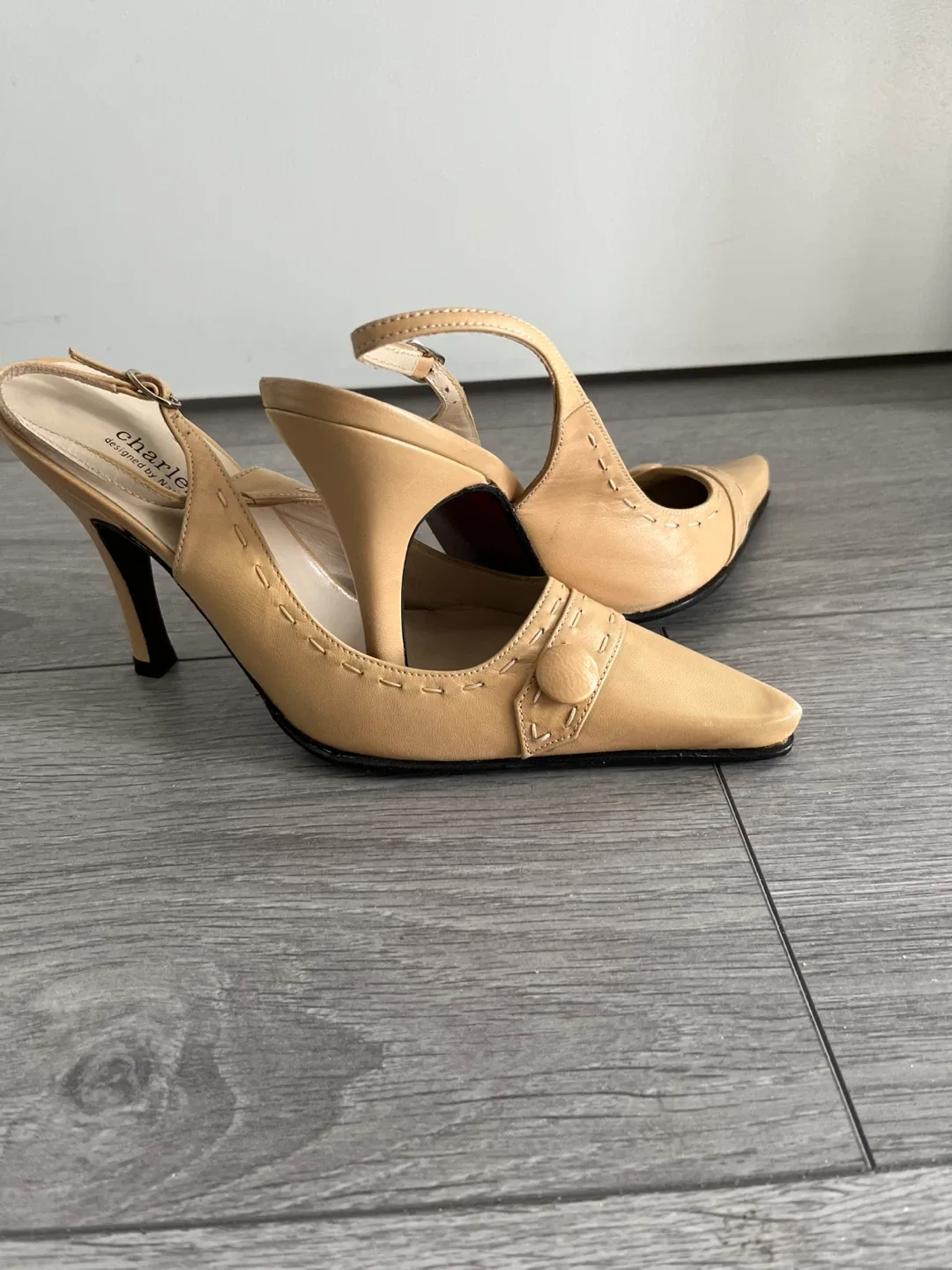 Charles David Beige Slingback Heels image indicator(3)