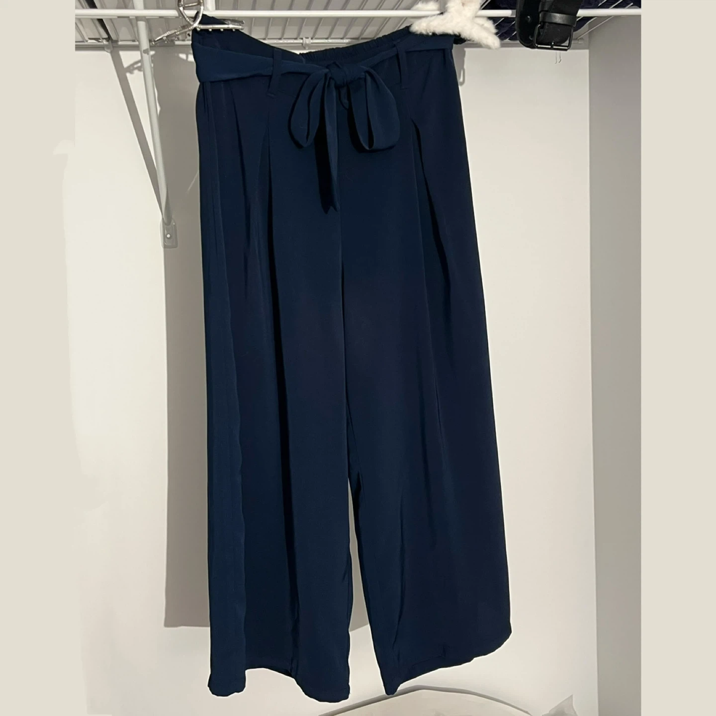 (Retail $88) C&A Navy Blue Wide-Leg Pants with Bow Belt