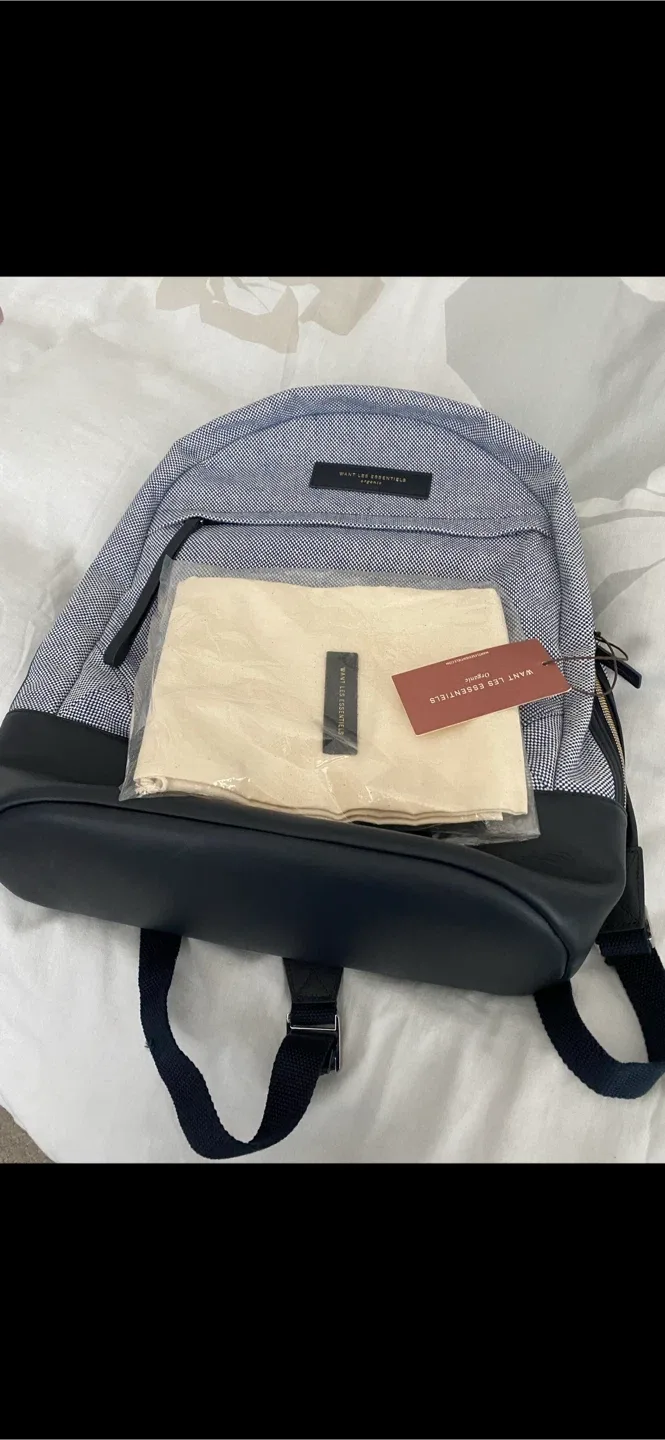 WANT Les Essentiels Backpack - Navy/White