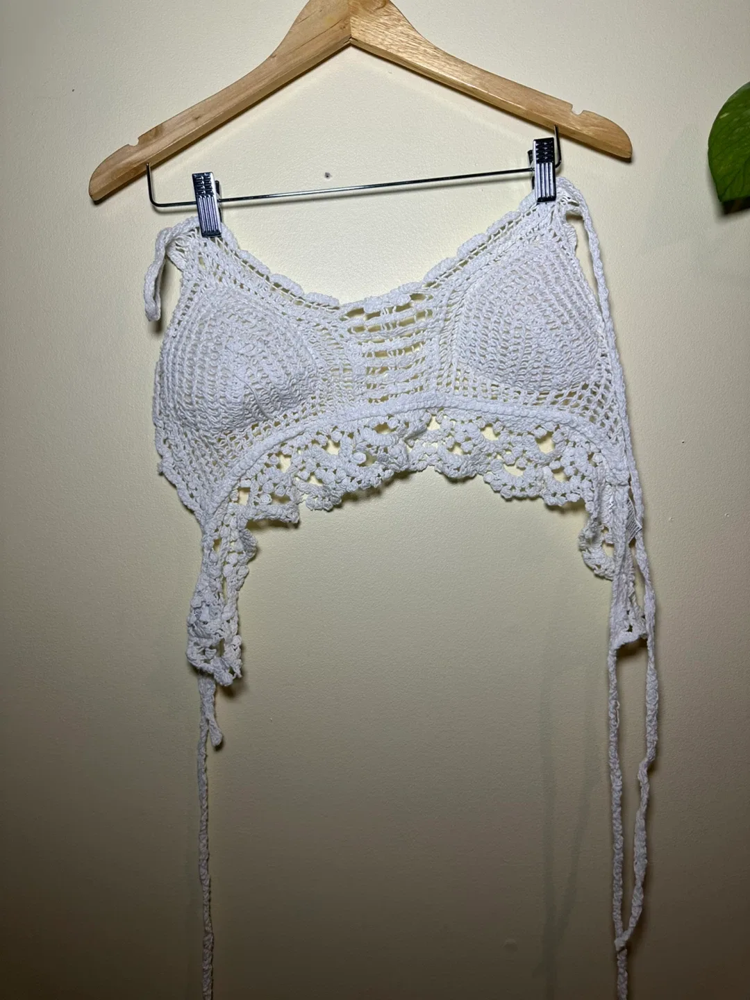 Assorted Women's Crop Tops image indicator(5)