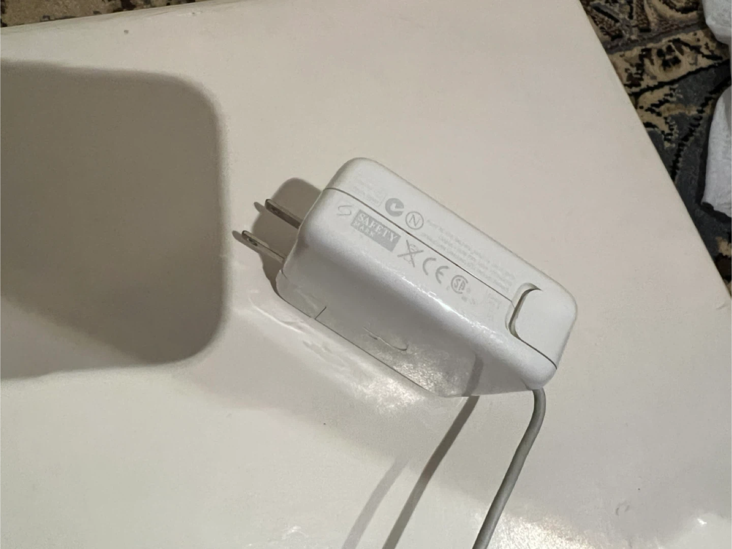 Apple 60W Portable Power Adapter A1184