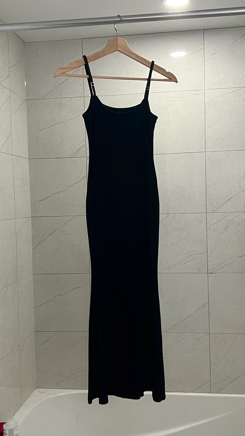 Brand New Black Fishtailed Dress image indicator(3)