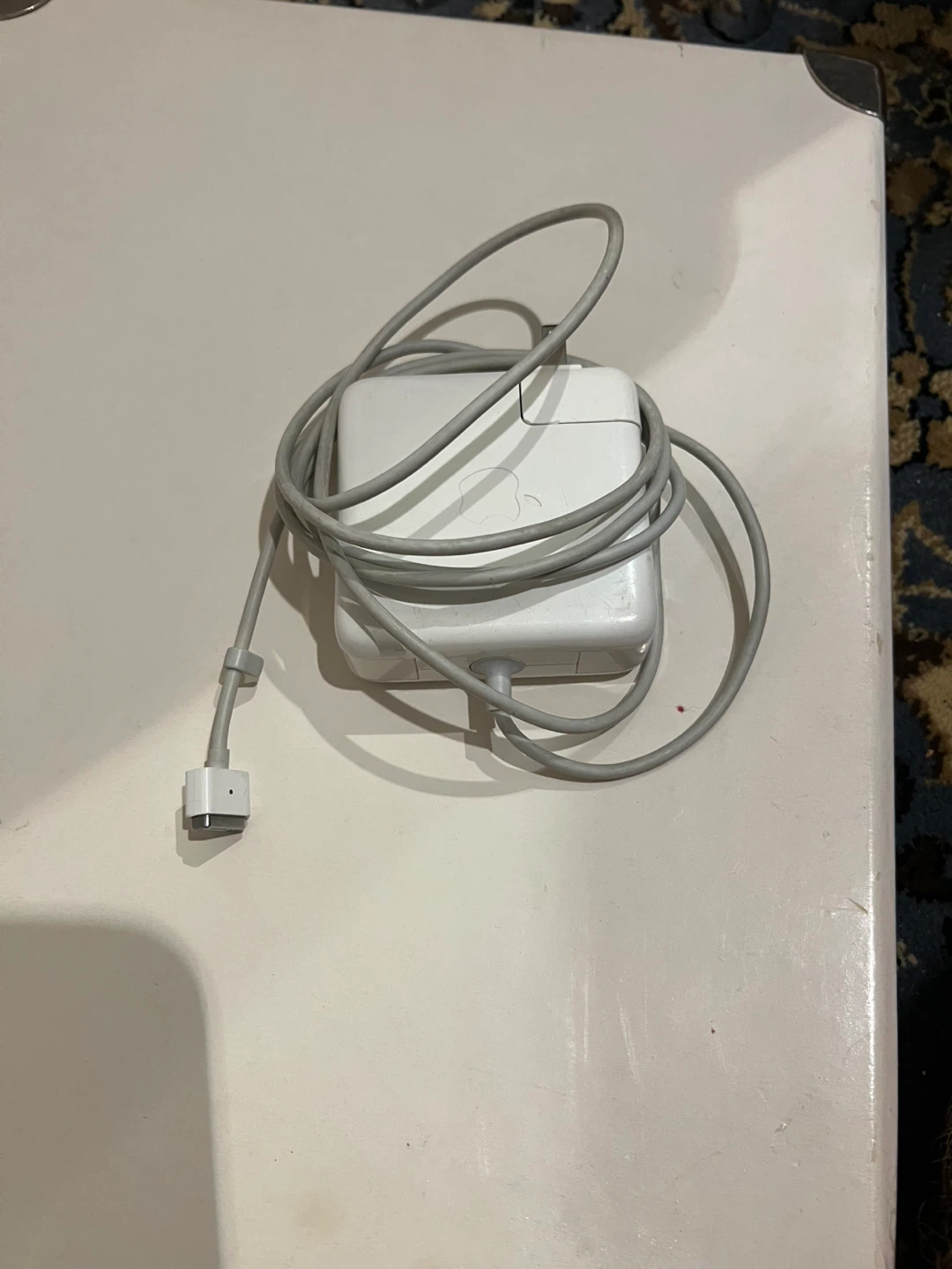 Apple 60W Portable Power Adapter A1184 - photo 5