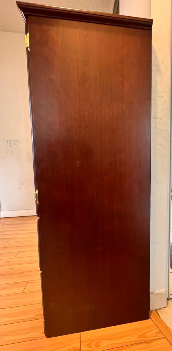 Wooden Armoire with free Drawers - photo 4