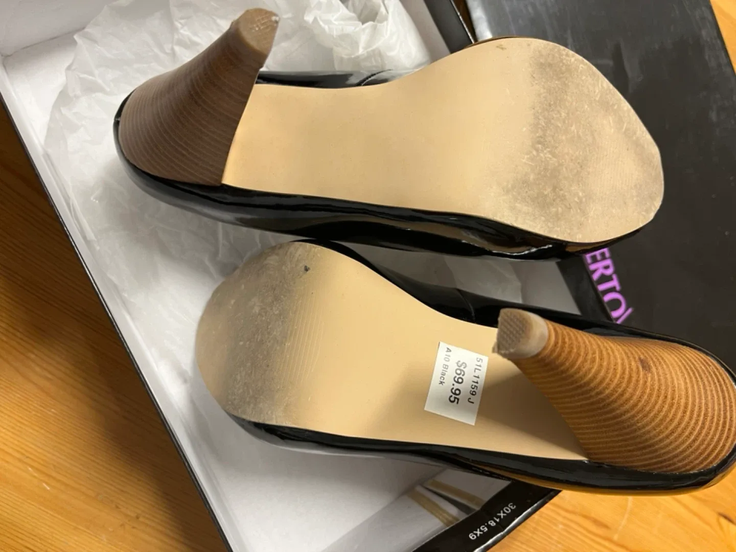 Roberto Vianni Black Heels Size 7 image indicator(10)