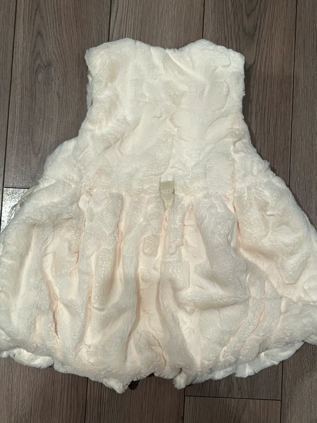 Cute Cream Furry Vest - Size 4T - photo 2