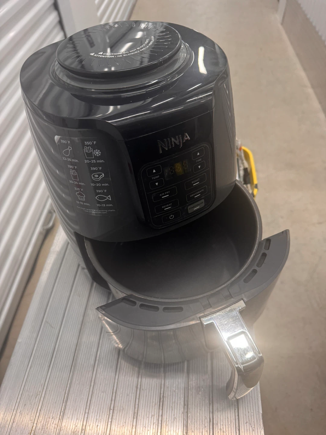 Ninja Air Fryer - photo 3