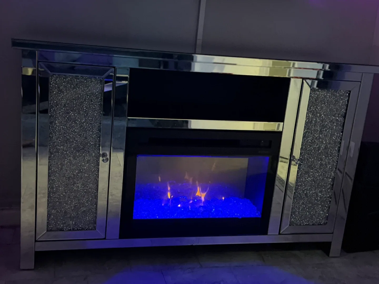 Mirrored Fireplace TV Stand image indicator(5)