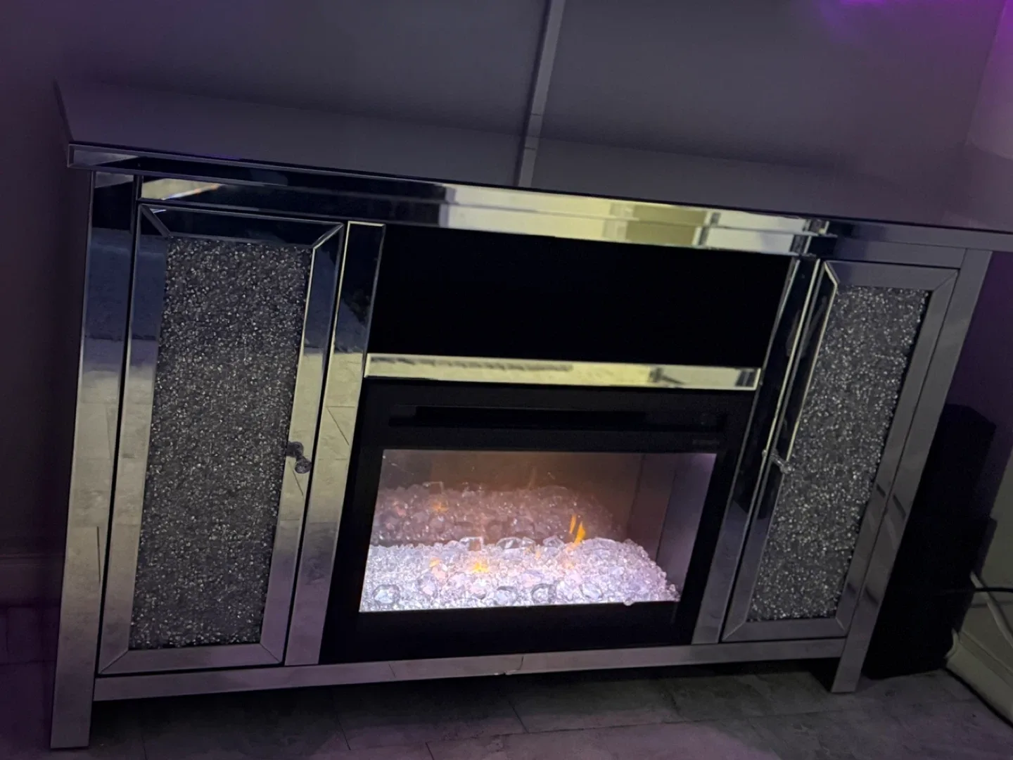 Mirrored Fireplace TV Stand image indicator(4)