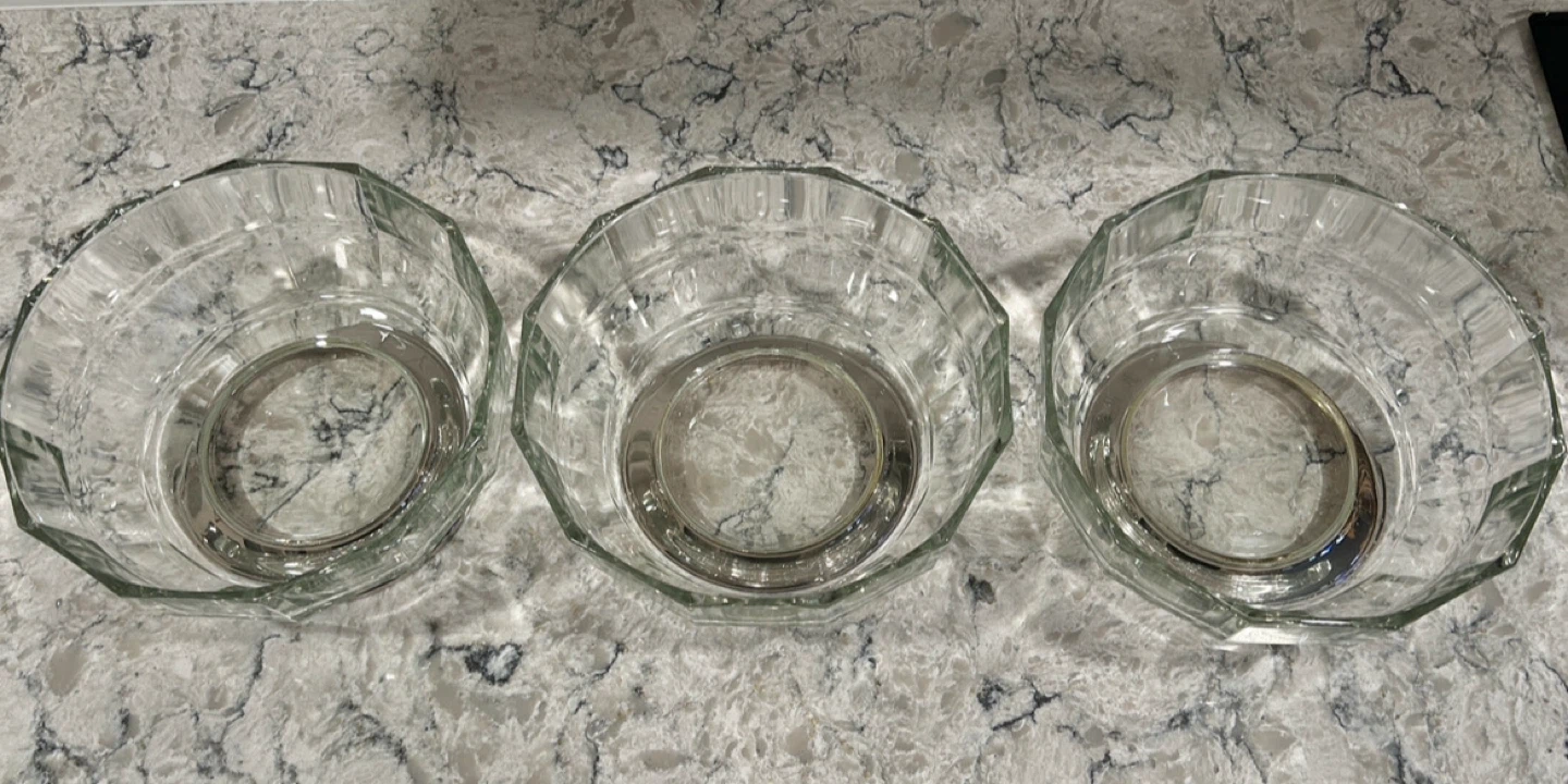 Set of 3 Glass Serving Bowls with Silver Base - photo 2