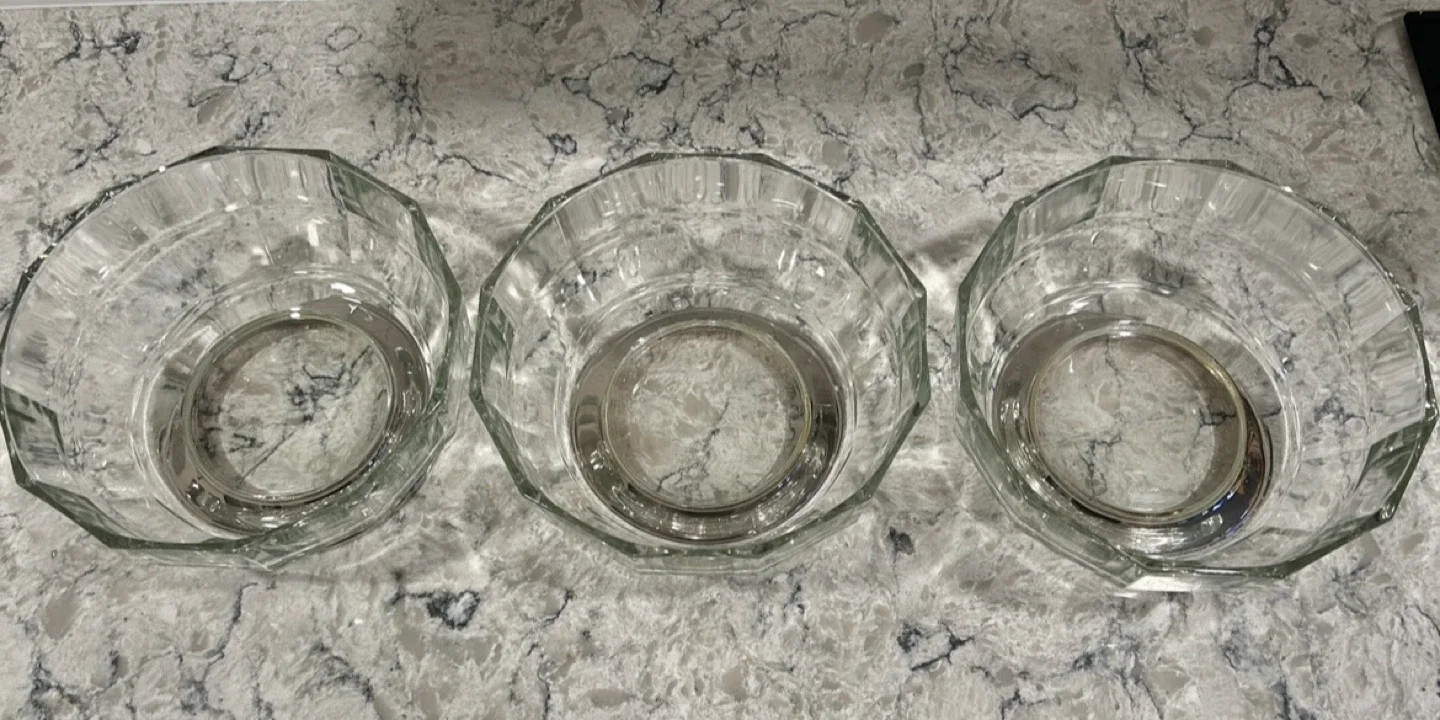 Set of 3 Glass Serving Bowls with Silver Base image indicator(2)