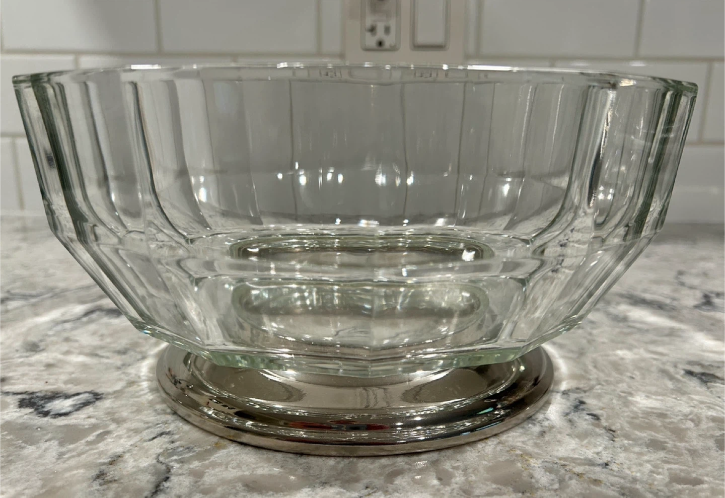 Set of 3 Glass Serving Bowls with Silver Base - photo 3