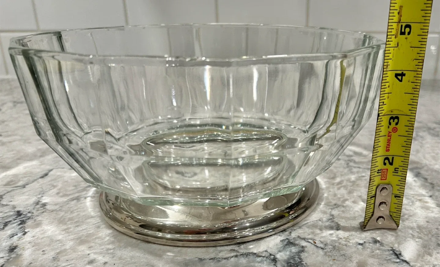 Set of 3 Glass Serving Bowls with Silver Base image indicator(7)