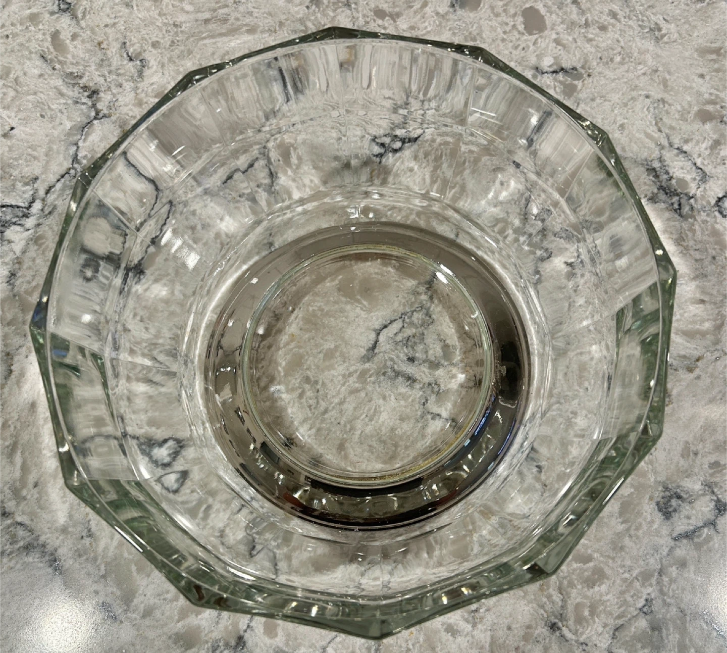 Set of 3 Glass Serving Bowls with Silver Base - photo 4