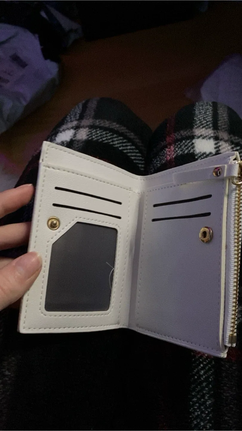 Southland & Kangaroo White Wallet image indicator(2)