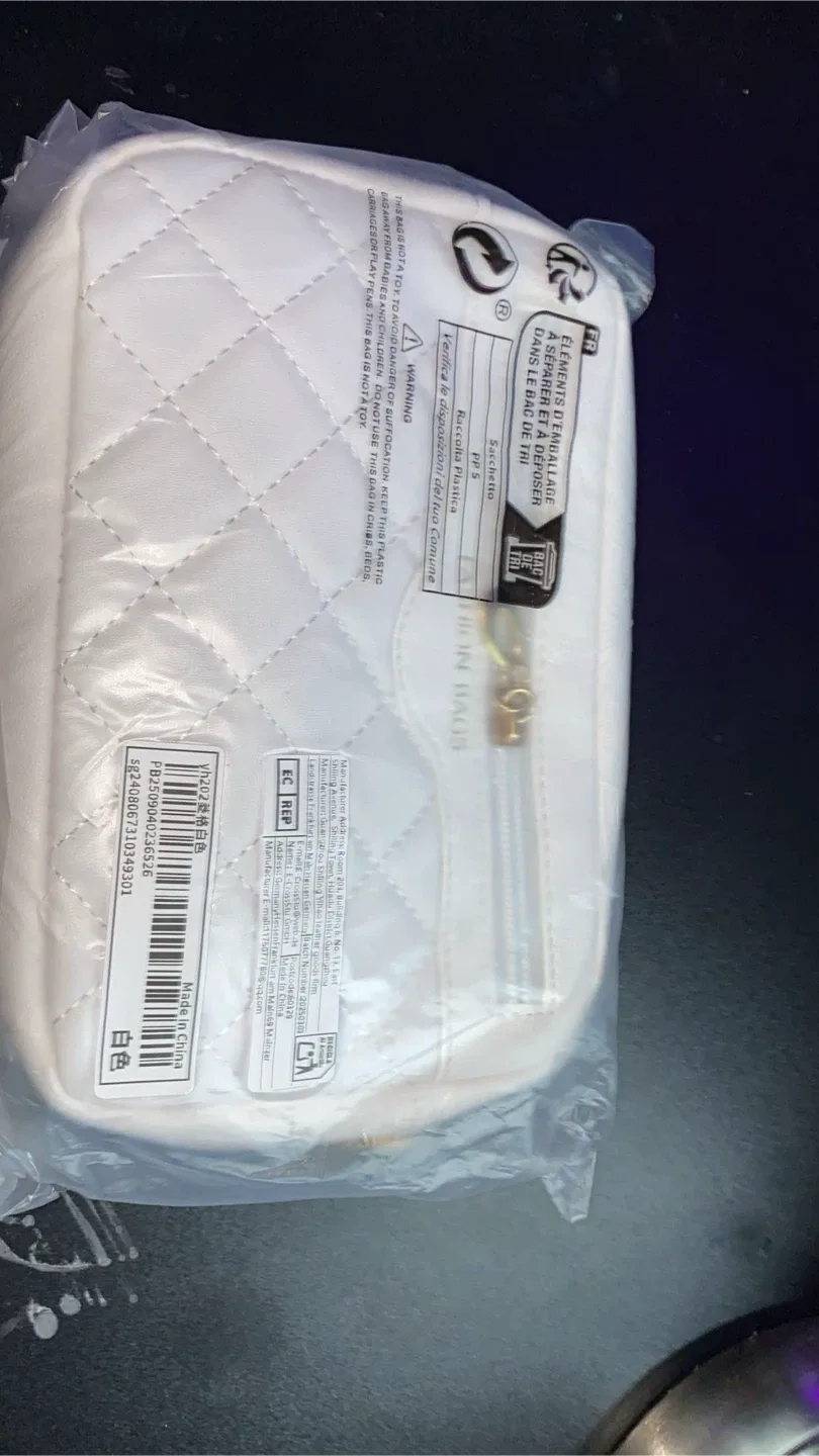 New White Quilted purses image indicator(3)