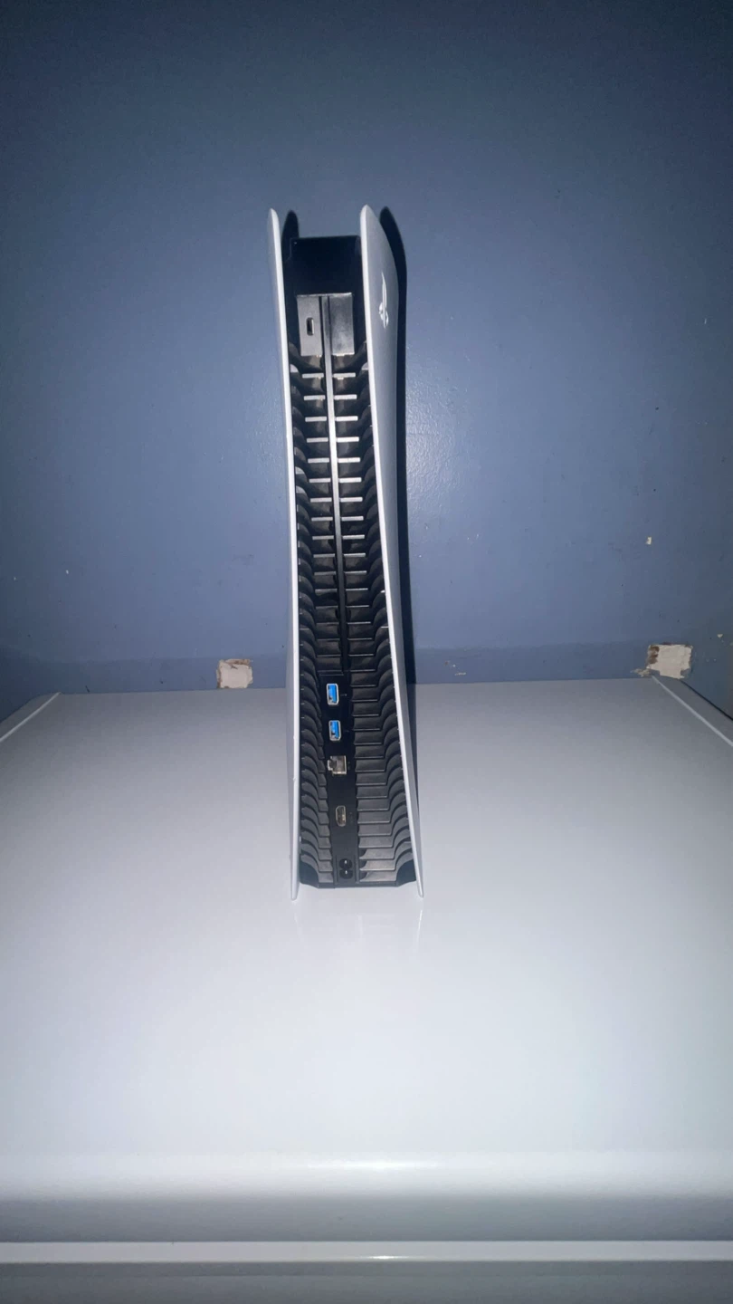 PlayStation 5 (PS5) Console - photo 3