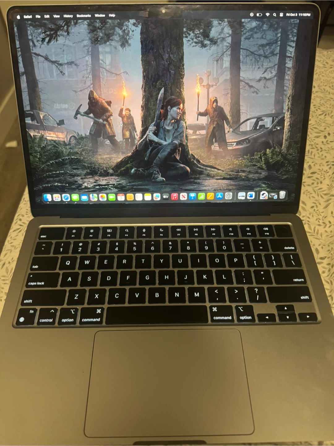 MacBook Pro - Space Grey - photo 4