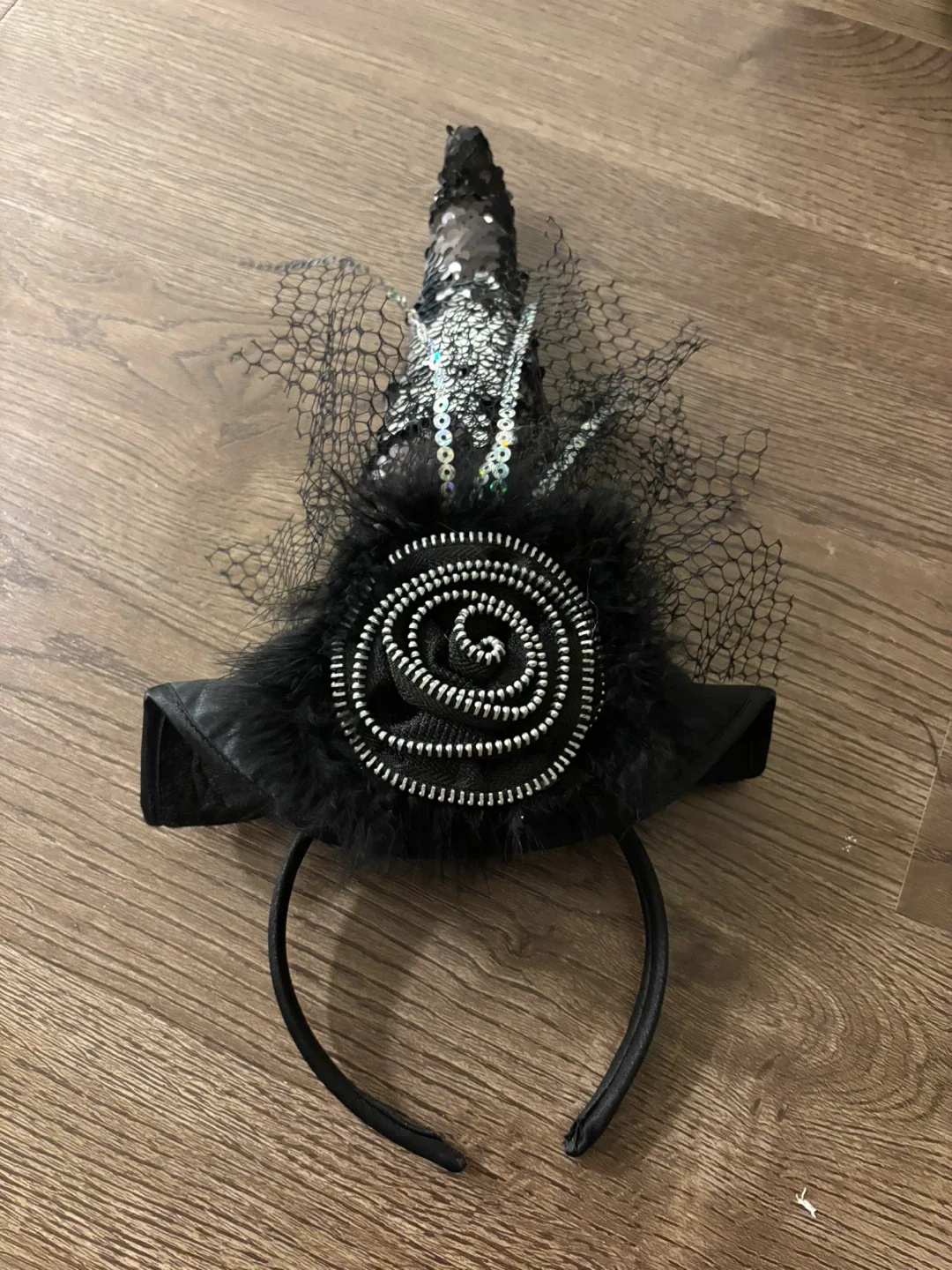 Halloween Costume Headbands - Devil Horns, Witch Hat & More! image indicator(5)