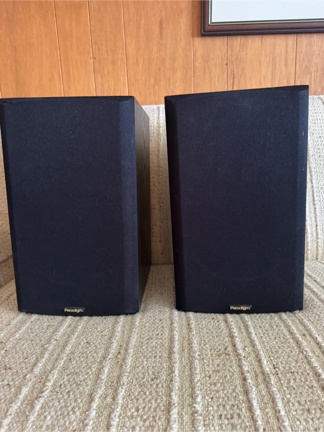 Paradigm Titan Bookshelf Speakers - Black