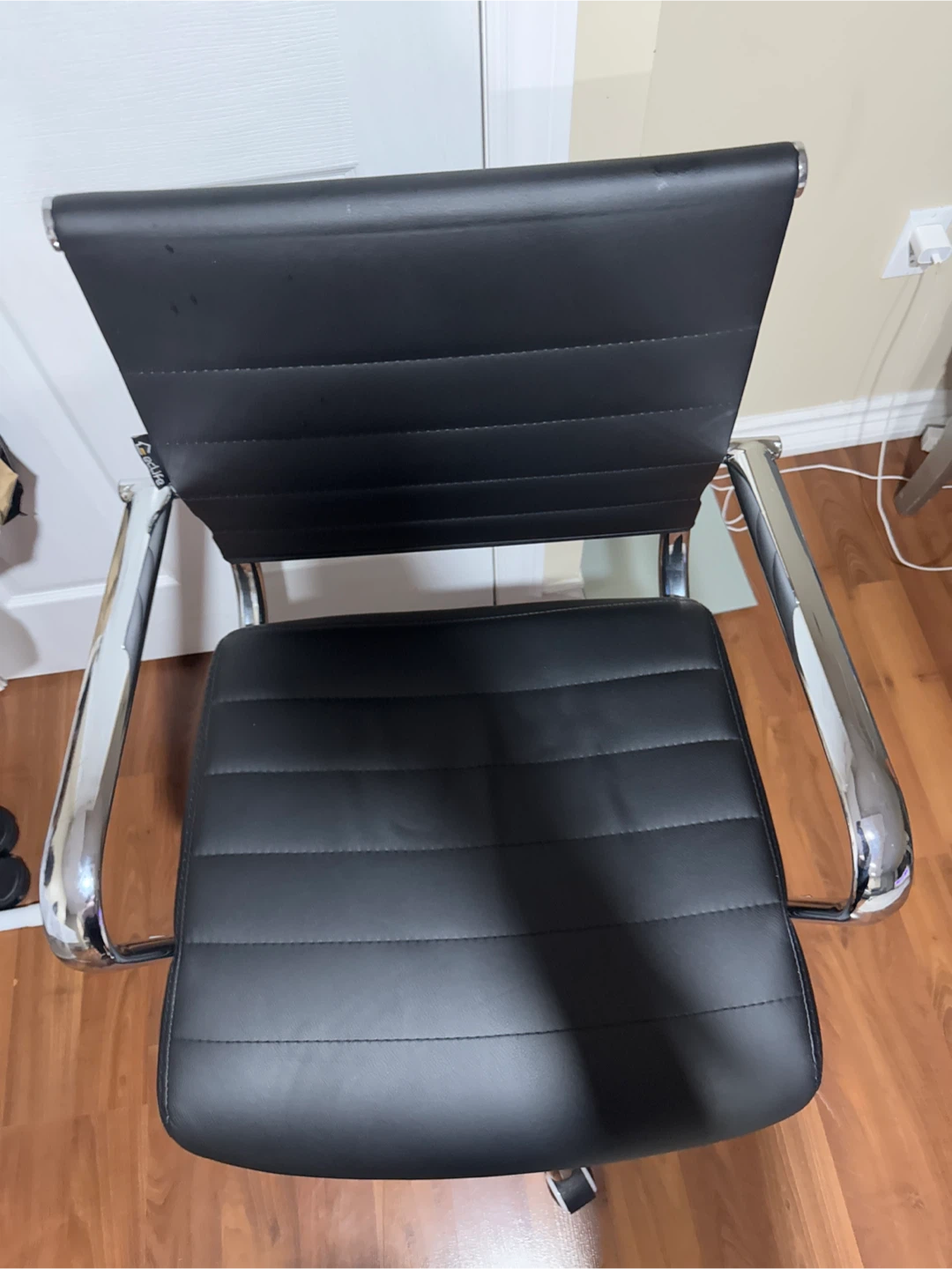Black Office Chair - photo 3