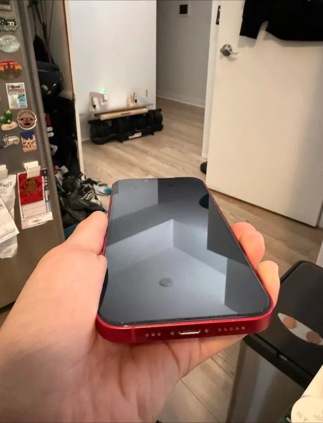 Apple iPhone 14 (PRODUCT) RED 256GB - UNLOCKED image indicator(2)