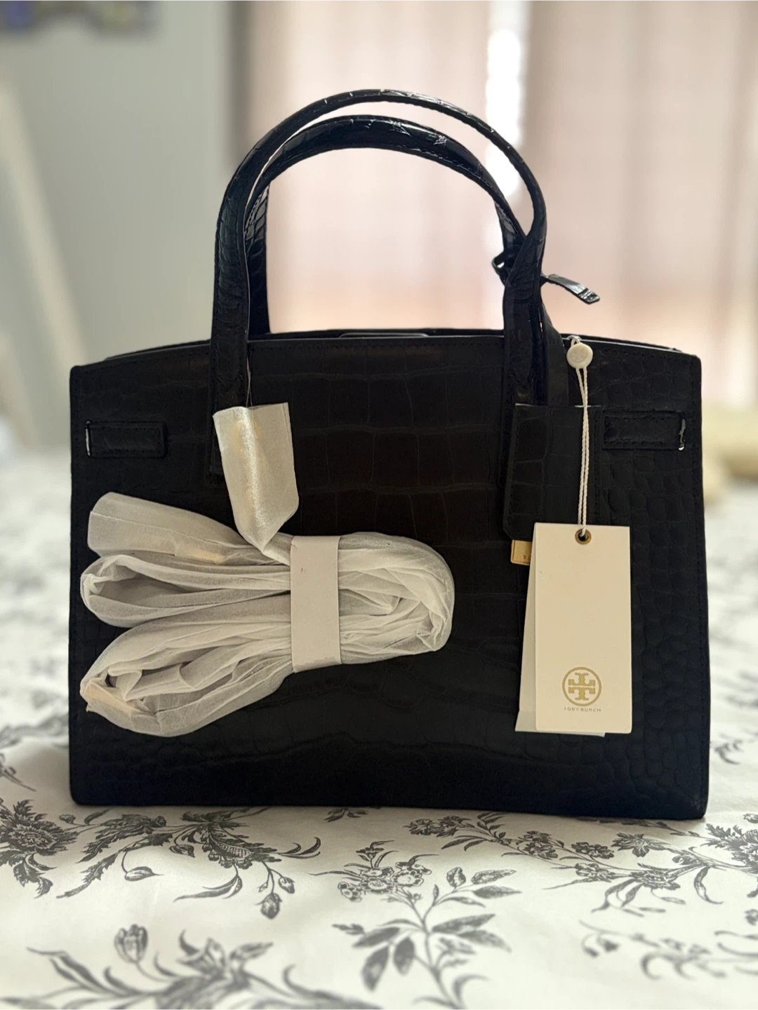 Tory Burch Black Croc Embossed Leather Handbag - photo 3