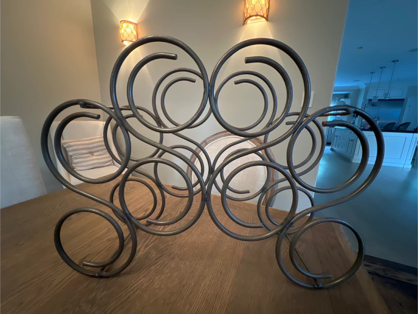 Vintage Swirl Wrought Iron 8 Wine Bottle Rack Holder Heavy