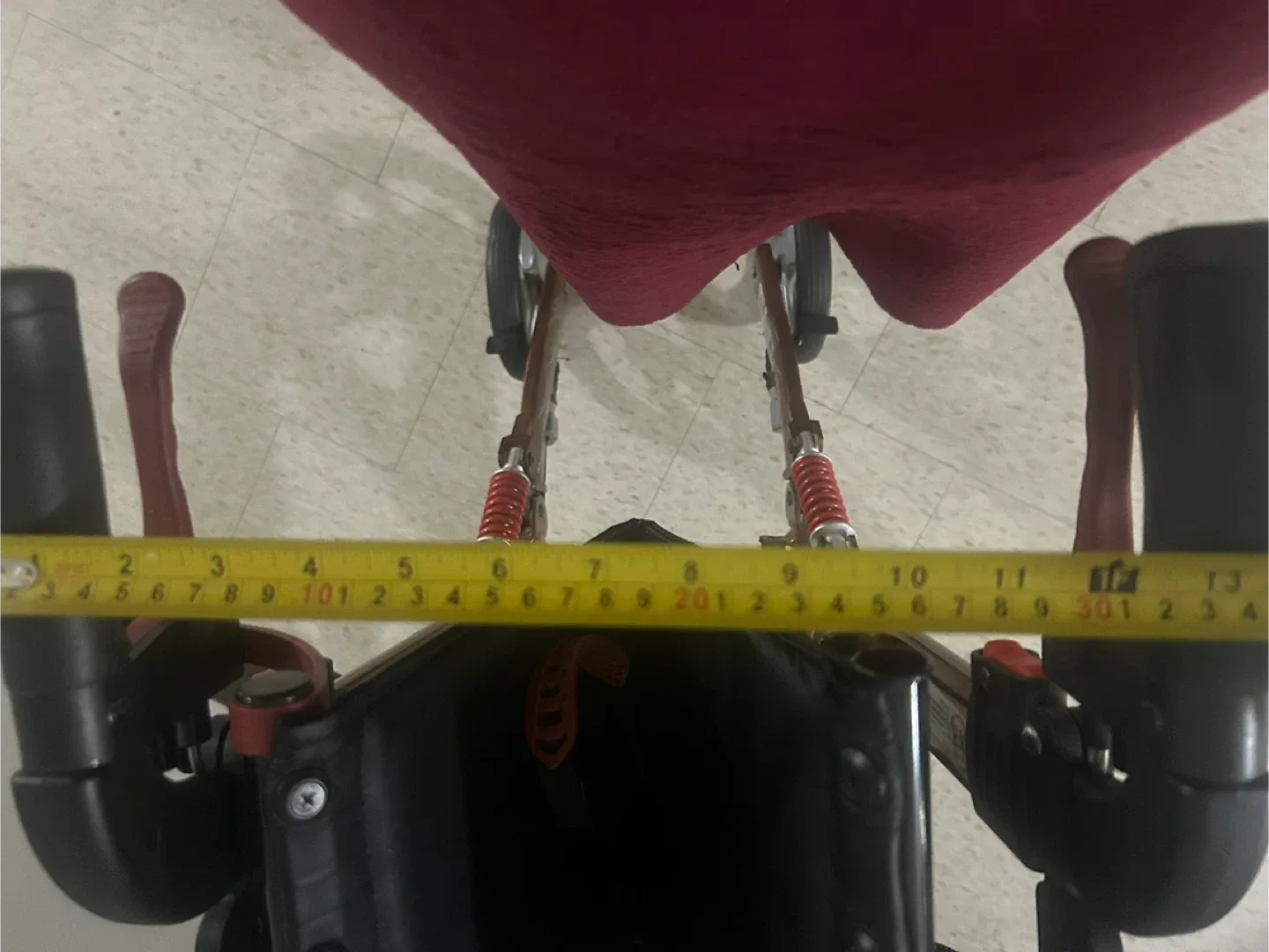 Bariatric Drive Rollator Walker image indicator(8)