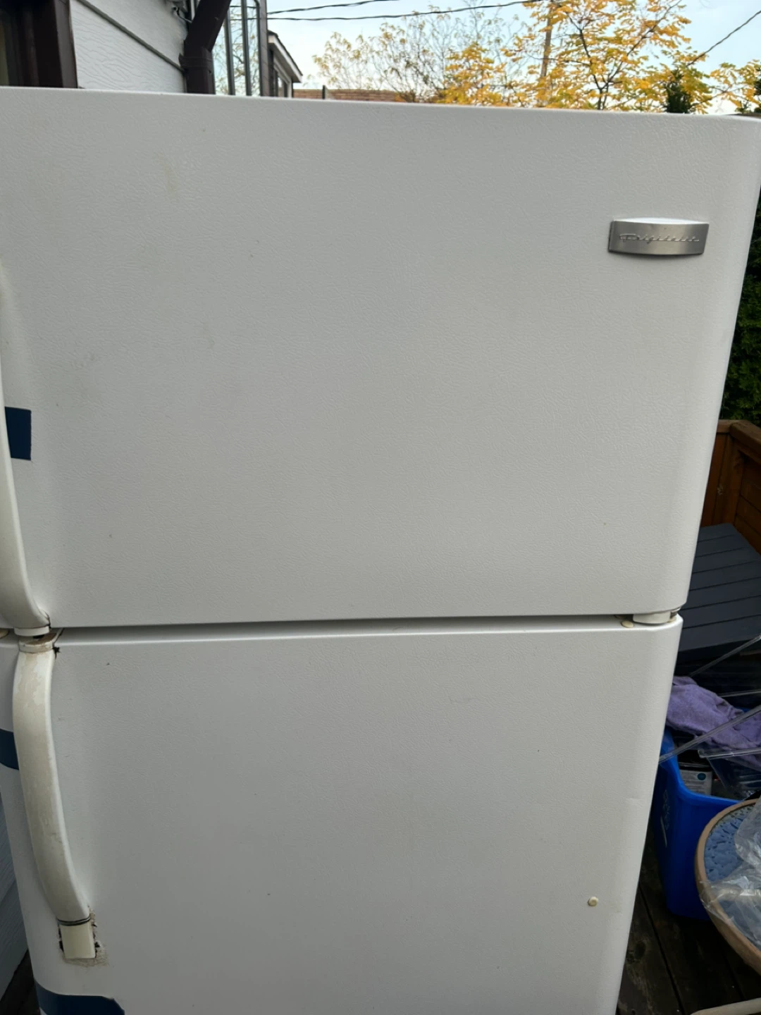 Frigidaire White Refrigerator - photo 5