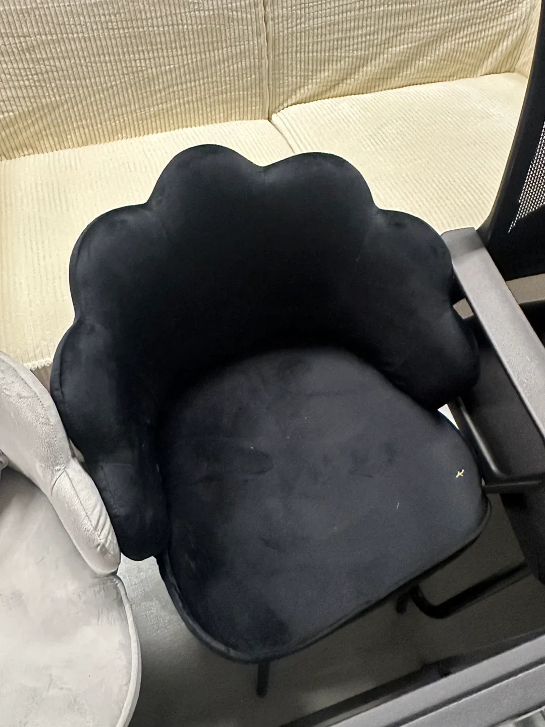 Cute Flower Petal Accent Chair - Grey image indicator(2)