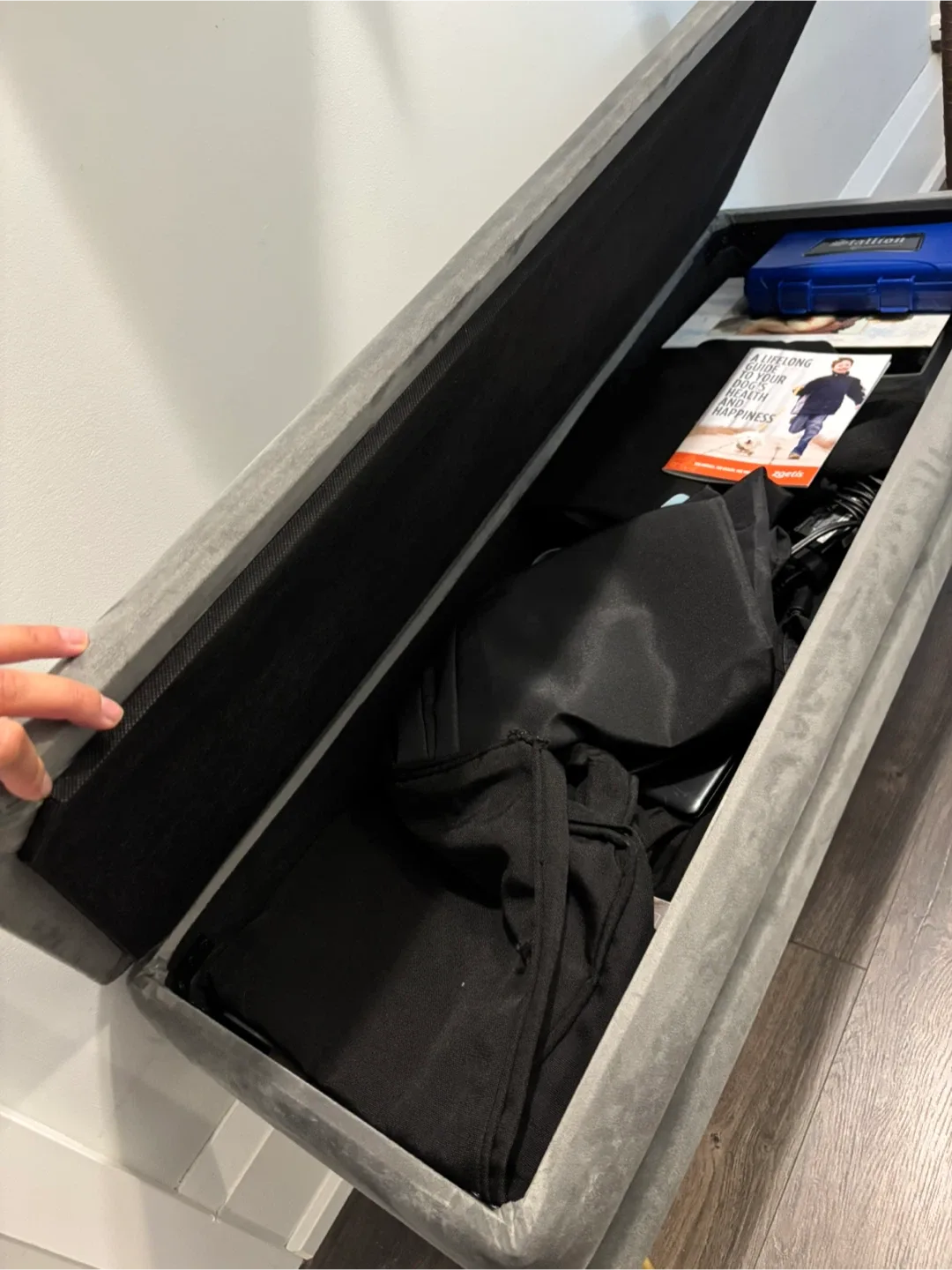 Grey Velvet Storage Bench image indicator(4)