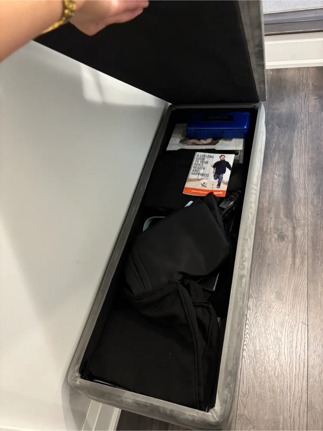 Grey Velvet Storage Bench image indicator(3)