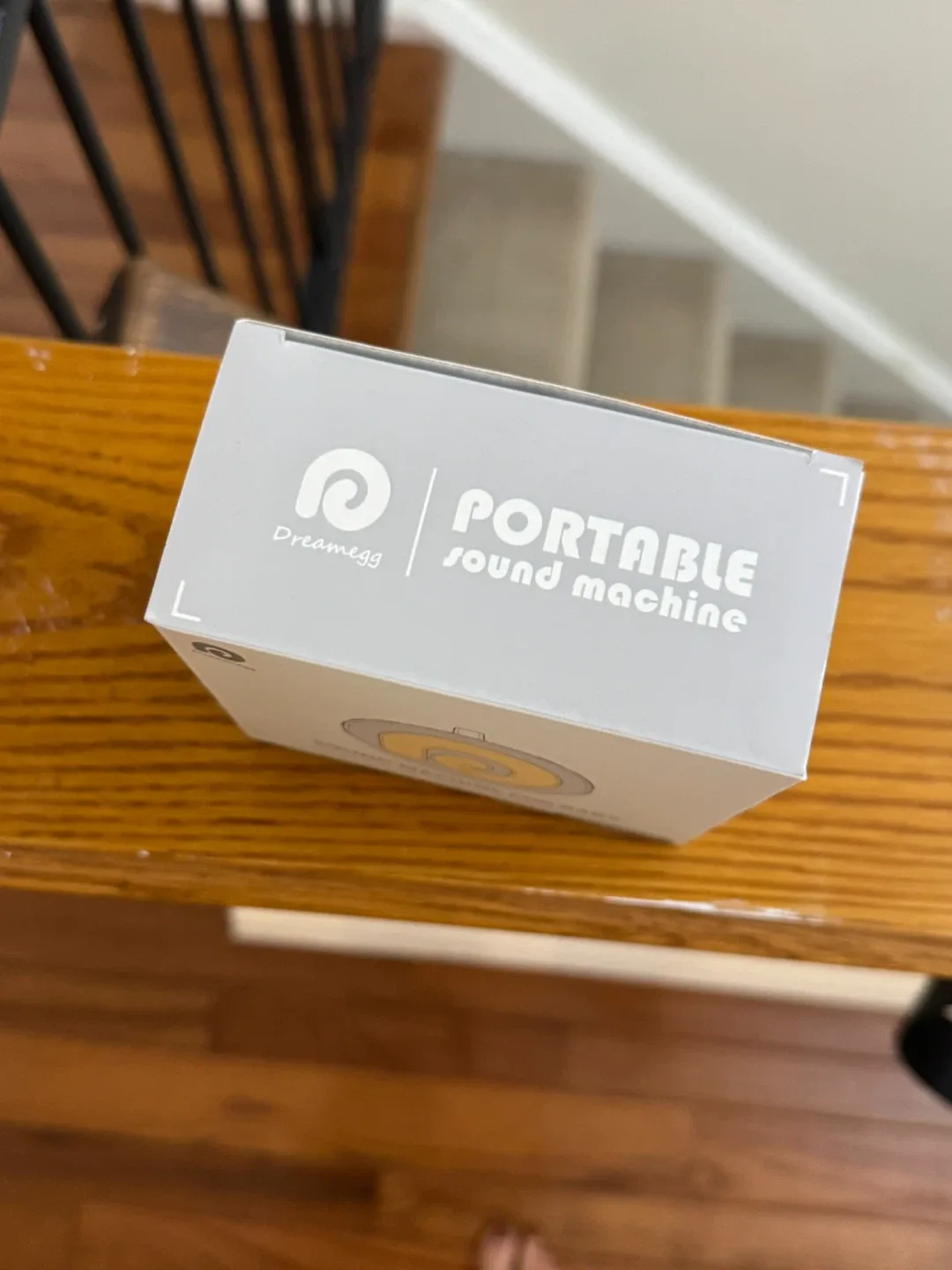 Dreamegg D11 Portable Sound Machine for Baby - White Noise image indicator(2)