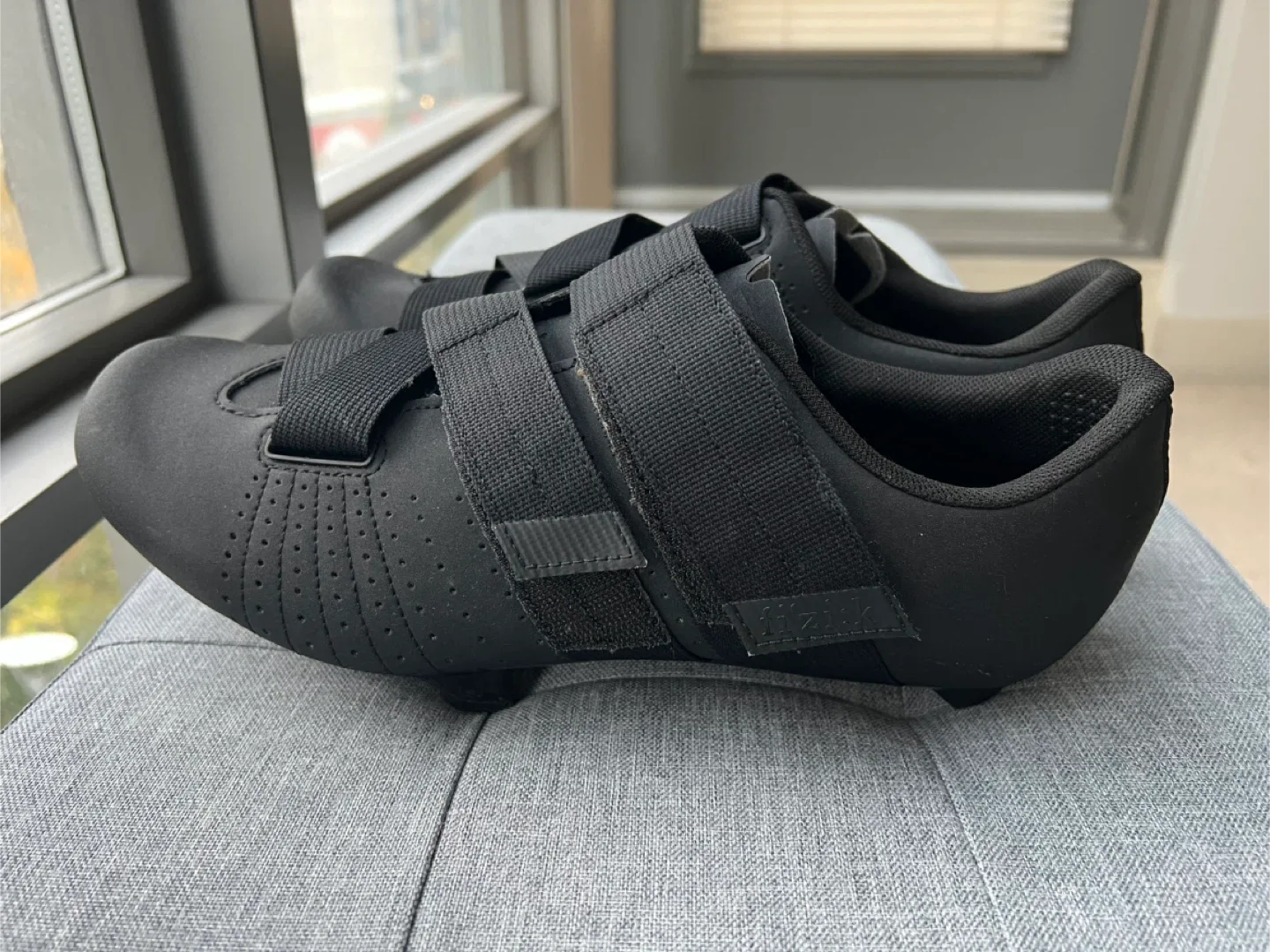 Fizik Tempo R5 Powerstrap Cycling Shoes - Unisex image indicator(3)