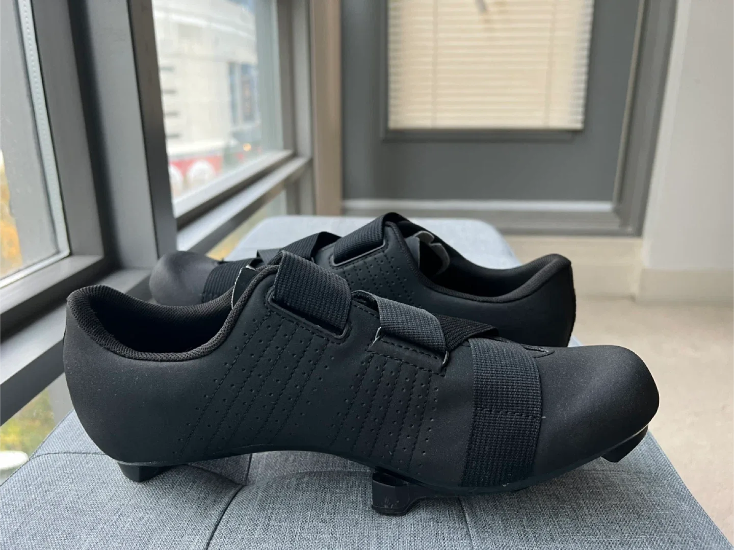 Fizik Tempo R5 Powerstrap Cycling Shoes - Unisex image indicator(5)