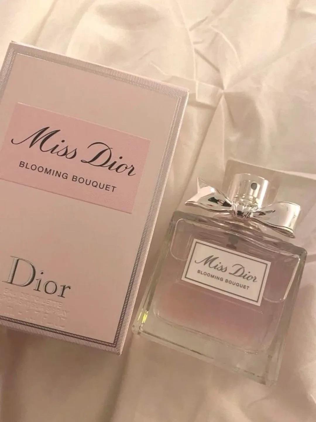 New Miss Dior Blooming Bouquet Eau de Toilette image indicator(3)