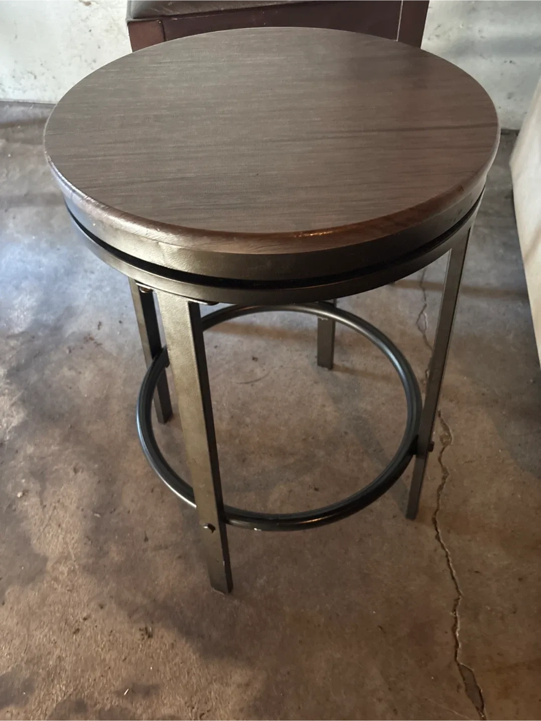 Round Swivel Bar Stool thumbnail