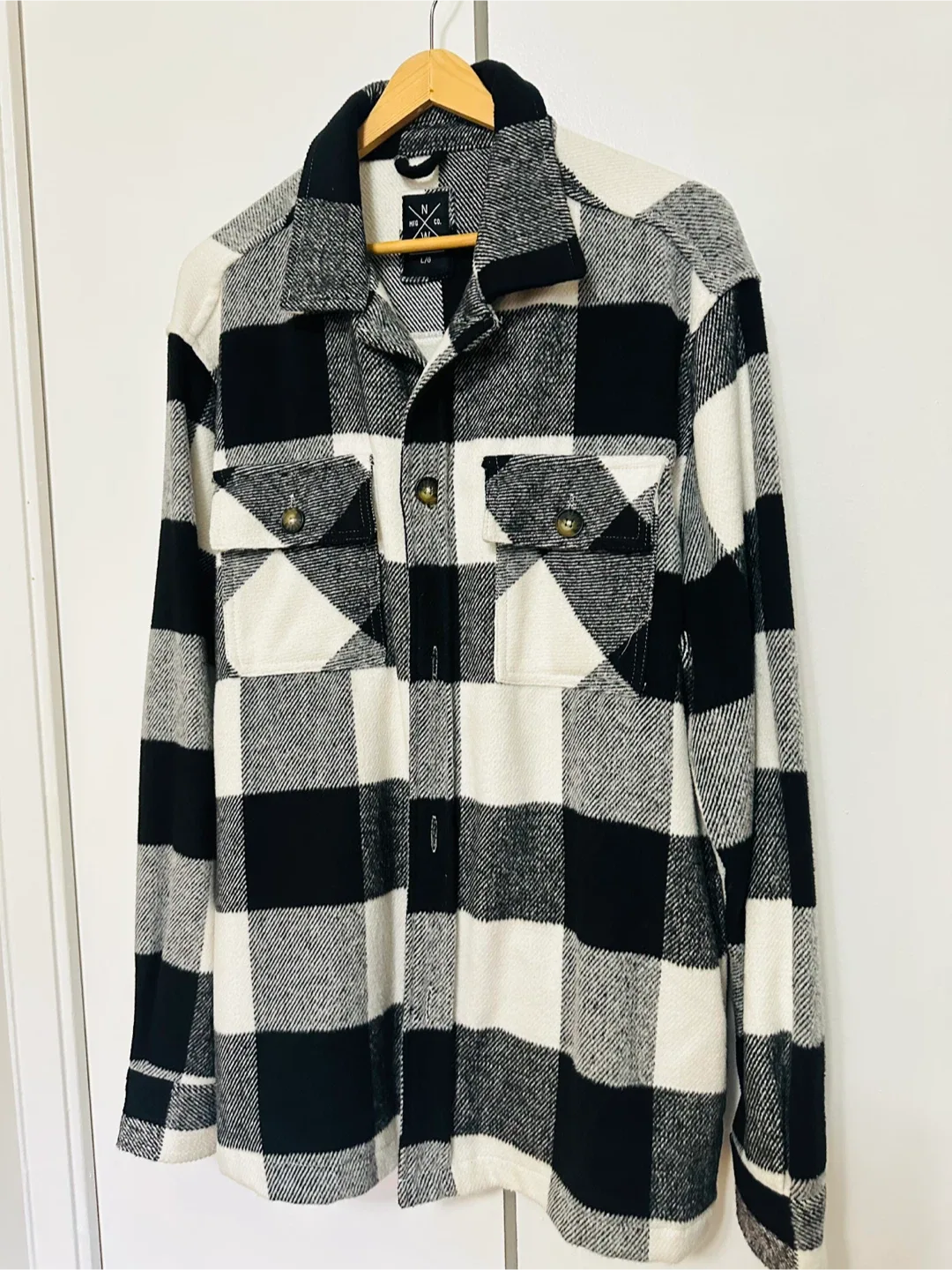 N MFG CO. Flannel Shirt - Size L/G image indicator(4)