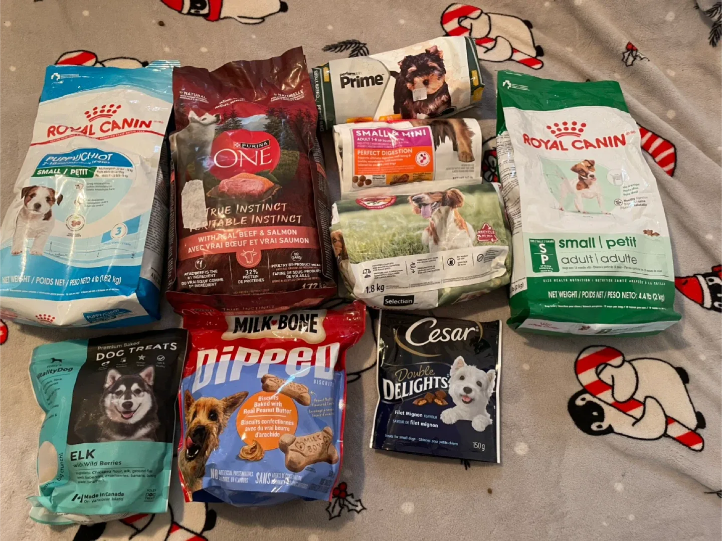 Dog/Puppy Food & Treats Lot thumbnail