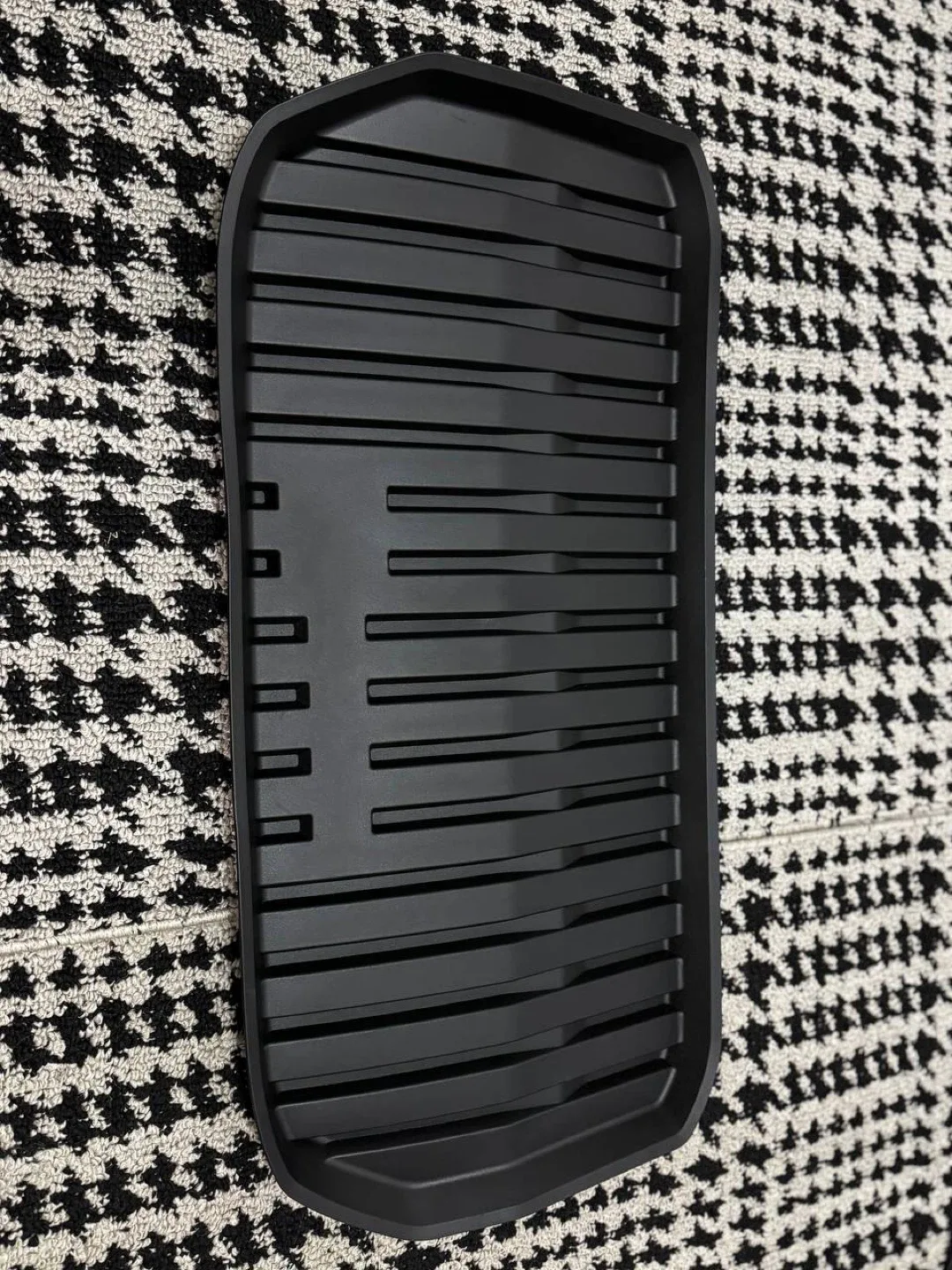 LASFIT 6PC Premium Floor Mats for Tesla Model Y (2020–2025) image indicator(8)