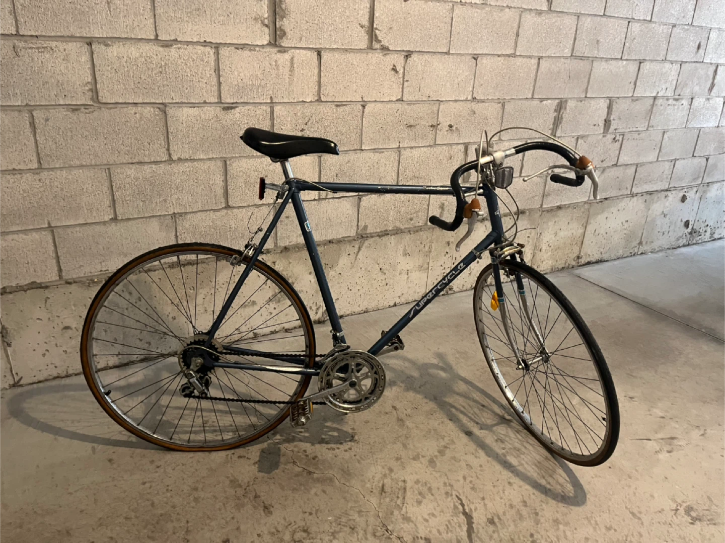 Supercycle Road Bike XL (25”) frame 10 Speed, 27” Wheel
