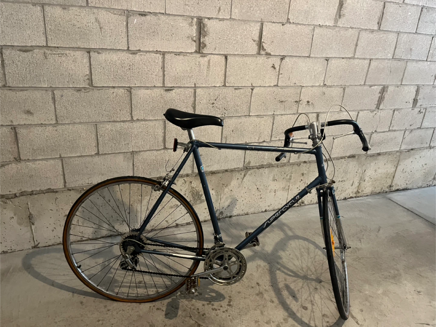 Supercycle Road Bike XL (25”) frame 10 Speed, 27” Wheel - photo 2
