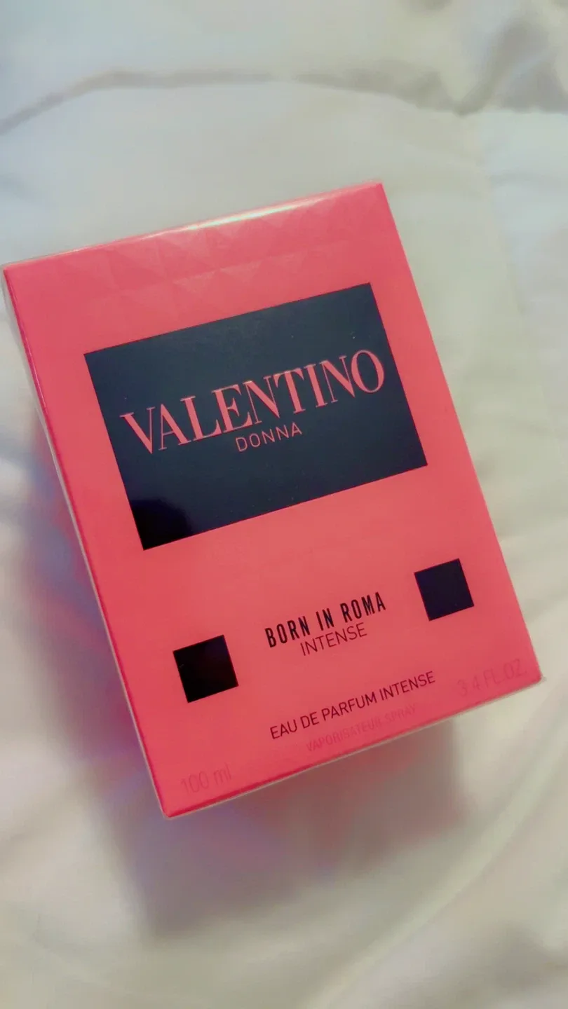Valentino Donna Born In Roma Intense Perfume image indicator(3)
