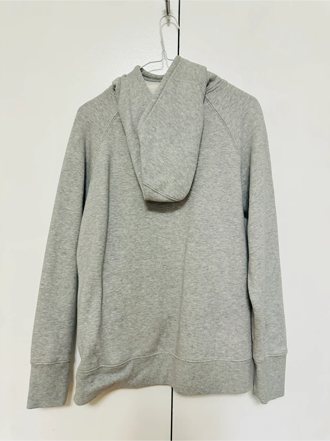 Champion Grey Hoodie - Size M - photo 4
