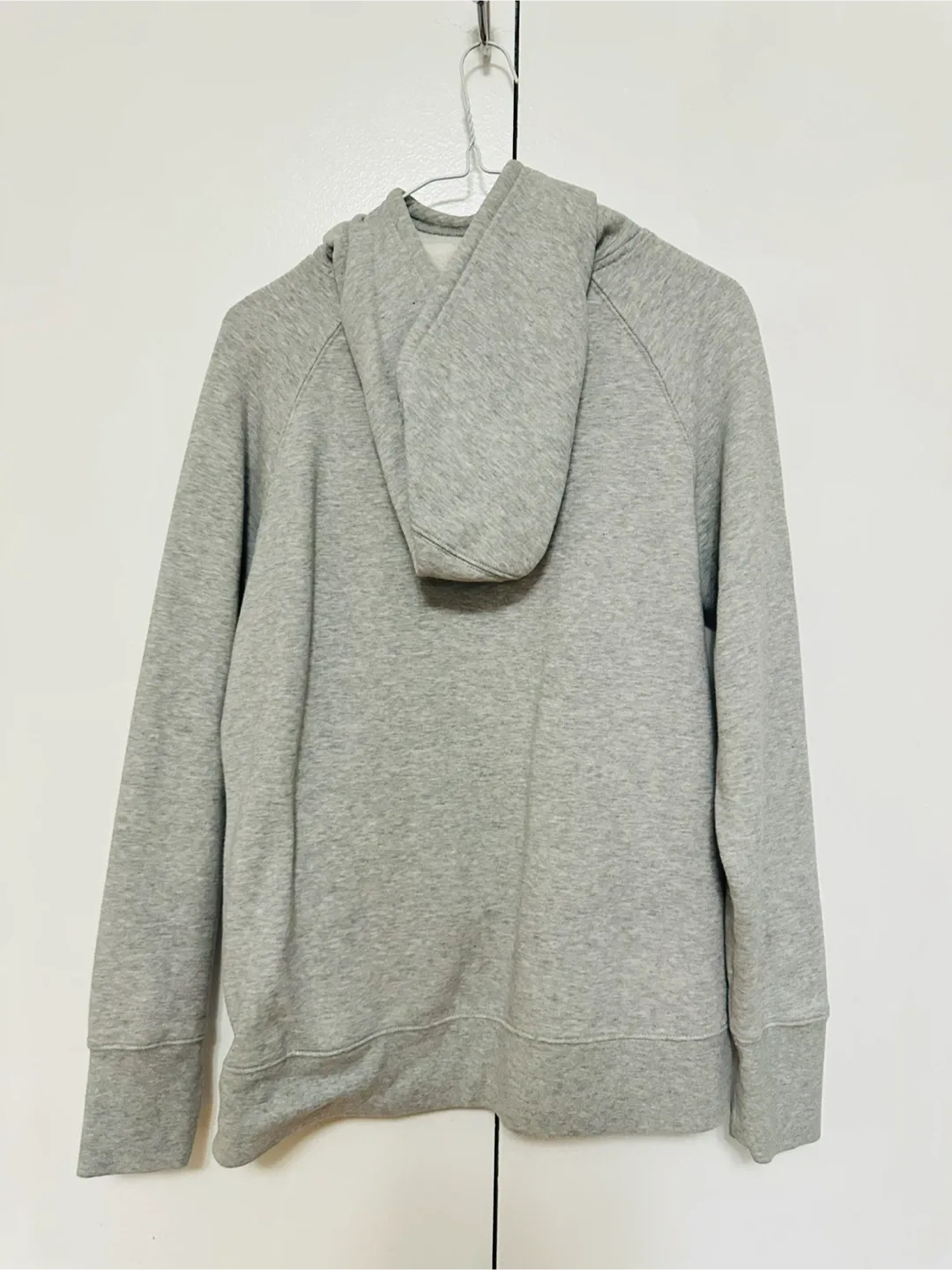 Champion Grey Hoodie - Size M image indicator(4)