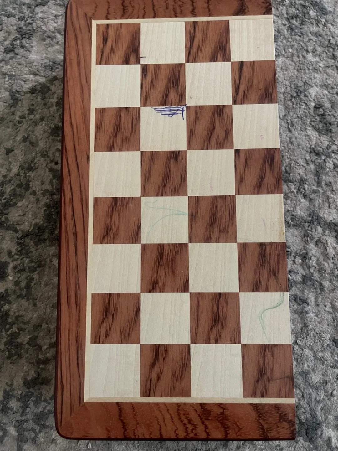 Brass Chess Set with Wooden Case image indicator(7)