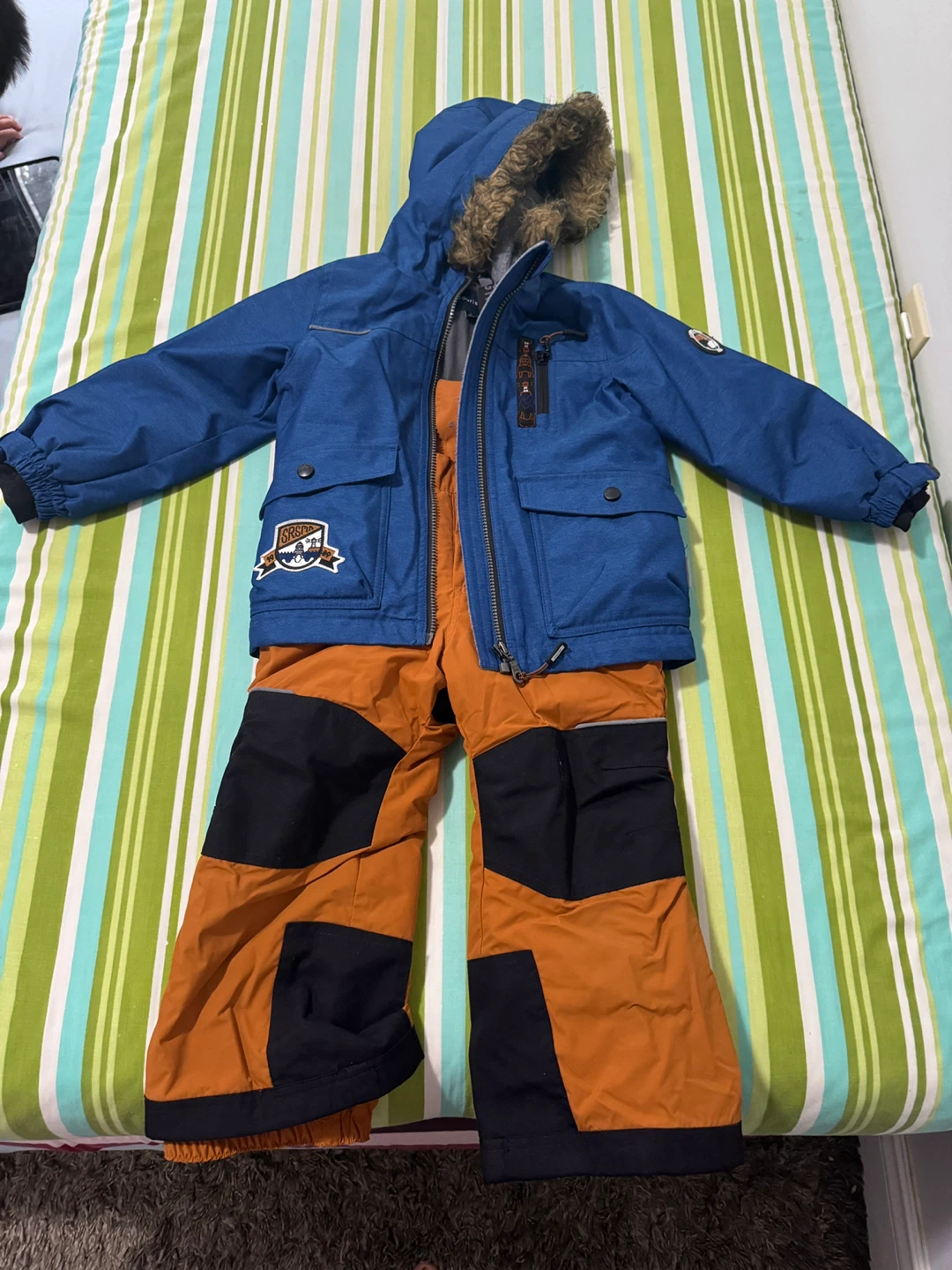 Souris Mini Snowsuit - Size 3 - photo 2